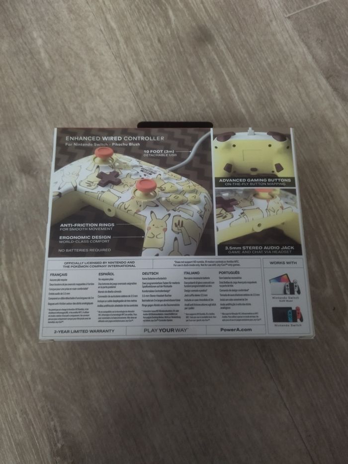 Manette neuve Switch Pikachu - photo numéro 2