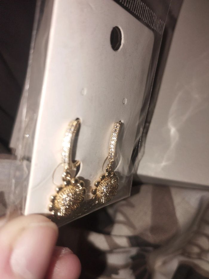 Boucle d'oreilles - photo numéro 2