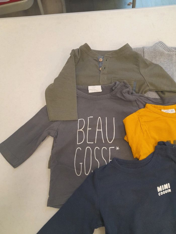 T shirt 3 mois et 1 gilet - photo numéro 3