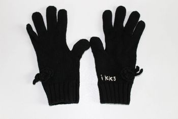 Jolie gants noir Ikks