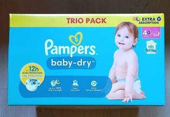 120 couches Pampers Baby dry taille 4+ (1 Trio Pack)