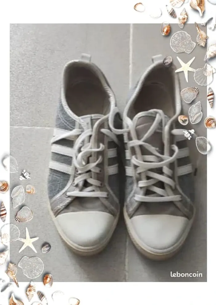 baskets Adidas grise et blanche taille 40 - photo numéro 2