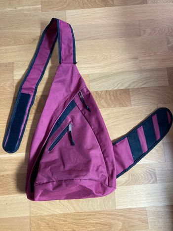 Sac à dos avec bandoulière scratch