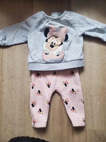 🌴 Ensemble minnie pull et pantalon gris rose taille 3 mois