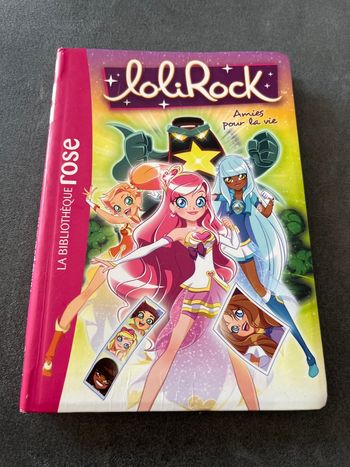 Livre bibliothèque rose lolirock tome 16