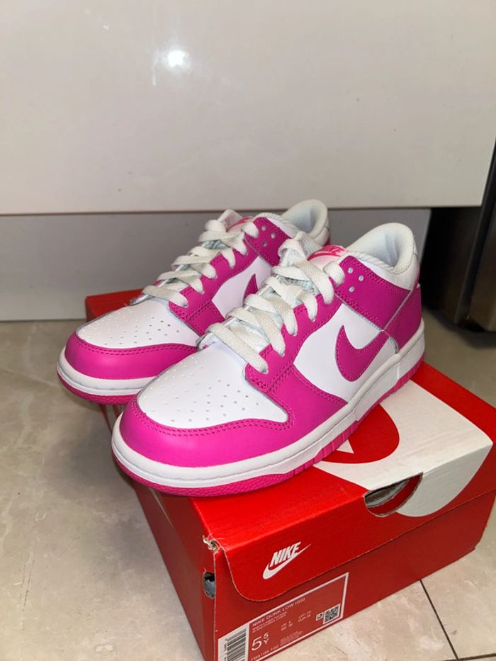 Nike Dunk low Fuchsia Laser - photo numéro 2
