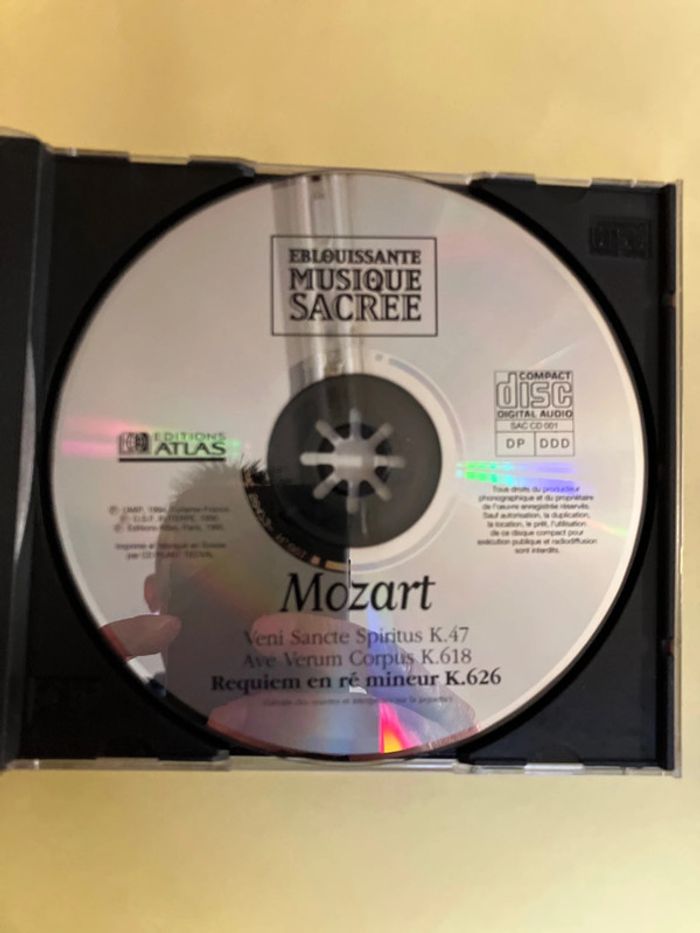 CD. Mozart. Requiem . Veni Sancte Spiritus Ave Verum - photo numéro 3