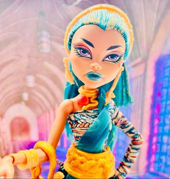 Poupée Nefera de Nile Monster High Wave 3 Basic 2012
