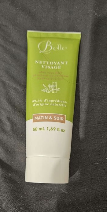 Nettoyant visage matin et soir 