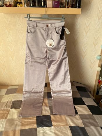 Superbe beau pantalon satiné See By Chloé neuf avec étiquette