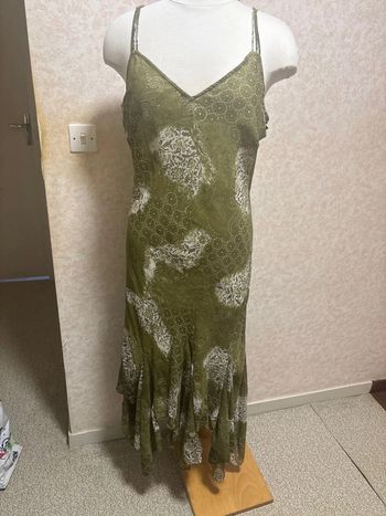 Robe longue taille 48 neuve