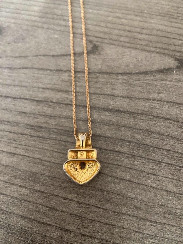 Chaîne avec pendentif - photo numéro 4