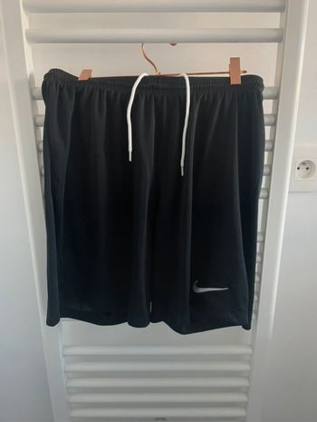 Short sport - Nike homme - taille L
