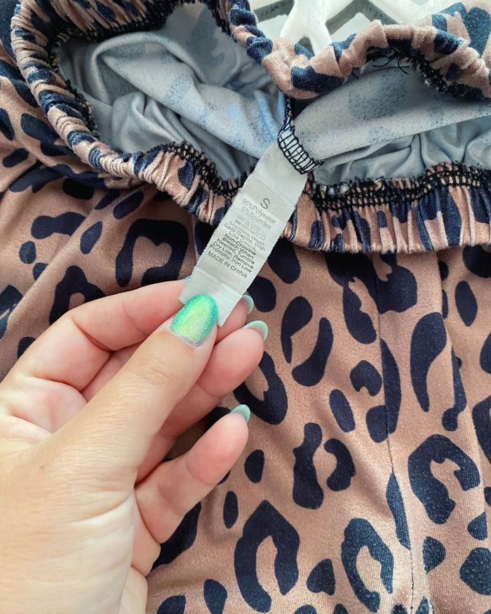 Pyjama femme léopard en taille S bon état - photo numéro 6