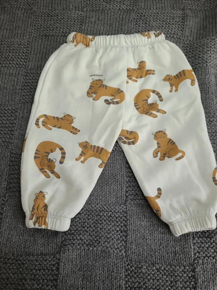 👶Pantalon jogging taille 6mois👶 - photo numéro 2