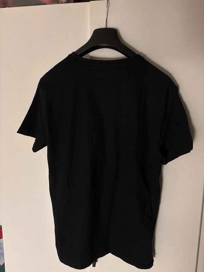T-shirt Pokémon pikachu - photo numéro 2