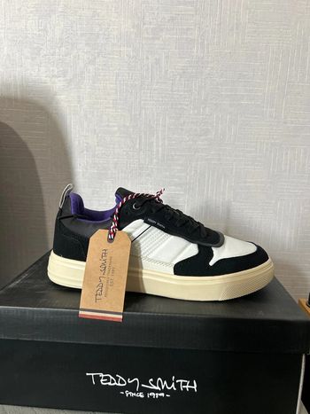Baskets Teddy Smith court légères 40