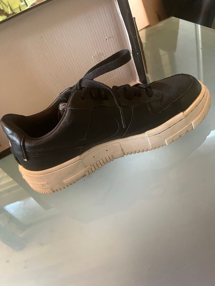 Chaussure Nike - photo numéro 2