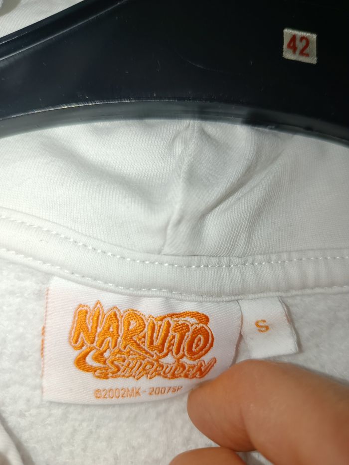Sweat à capuche de la marque Naruto taille S en excellent état - photo numéro 10
