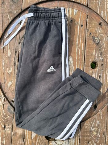 Jogging adidas