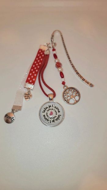 Cadeau tata, bijoux de sac ou marque page " tata je t'aime "