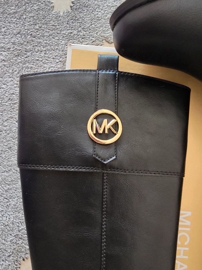Bottes noires Michael Kors taille 35 - photo numéro 2