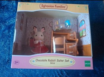 Lapin et bureau sylvanian