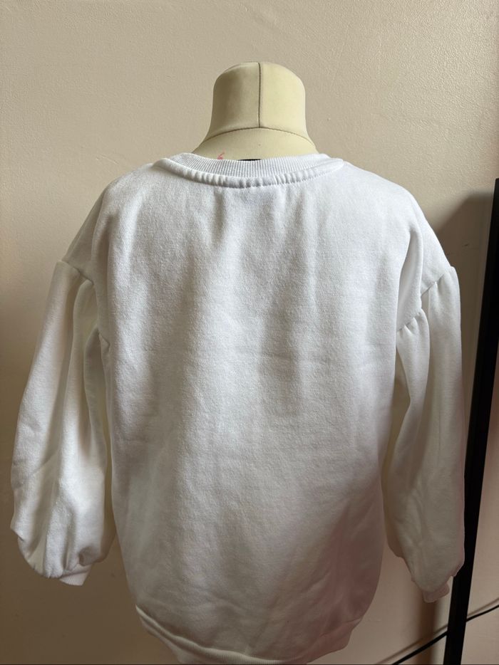 Pull fille taille 122 - photo numéro 4