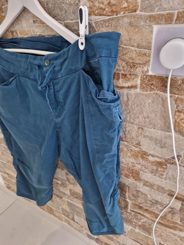 1 pantacourt short long taille 50 bleu marque quechua - photo numéro 3
