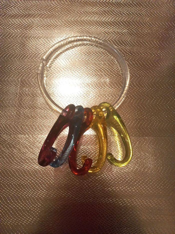 Hochets et anneaux Cercle à arrondis