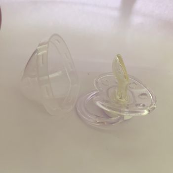 Sucette philosophique 0/6 mois