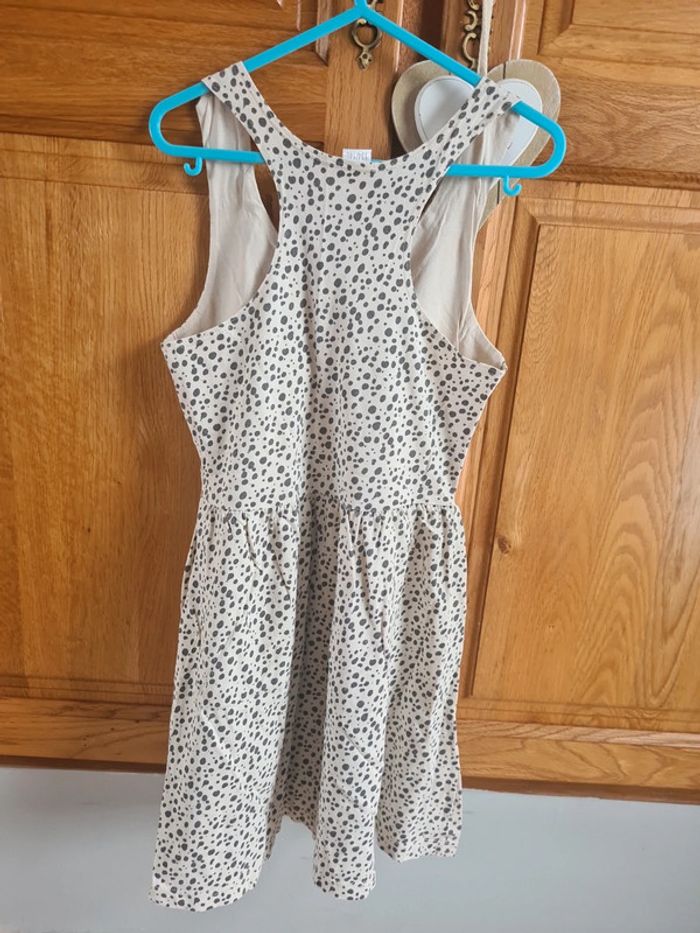 Lot robes ete 9/10 ans - photo numéro 2