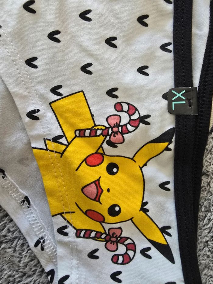 Culotte undiz pikachu neuve taille XL - photo numéro 4
