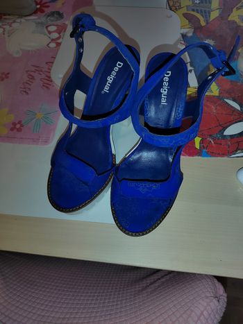 Talon desigual