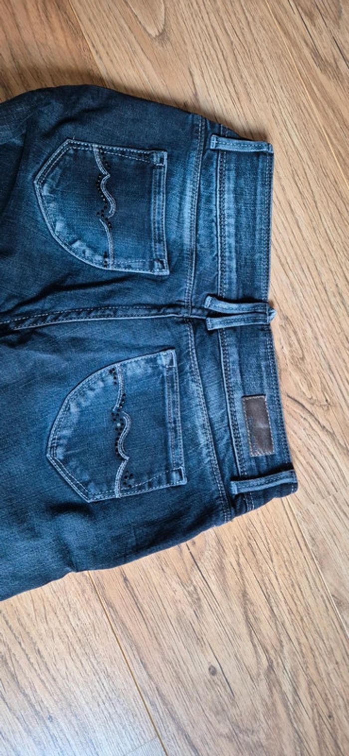 Jeans - photo numéro 3