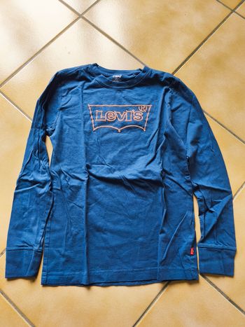 Tee-shirt
