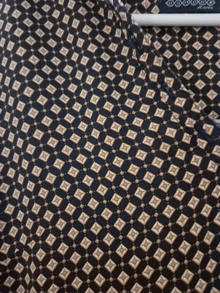 Tunique chemisier femme noire a motifs TBE taille M bonobo - photo numéro 3
