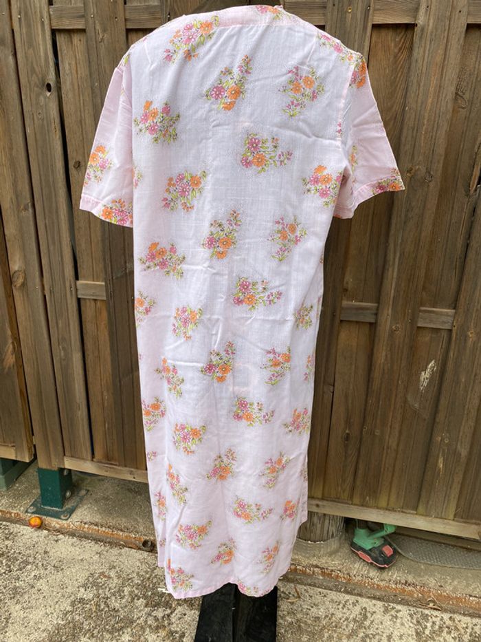 Chemise de nuit fleurie - photo numéro 4