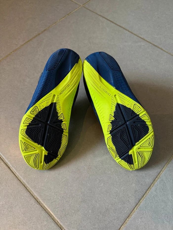 Baskets / Chaussures de football - Décathlon / Kipsta - Imviso ginka - Bleu marine - 31 - photo numéro 4
