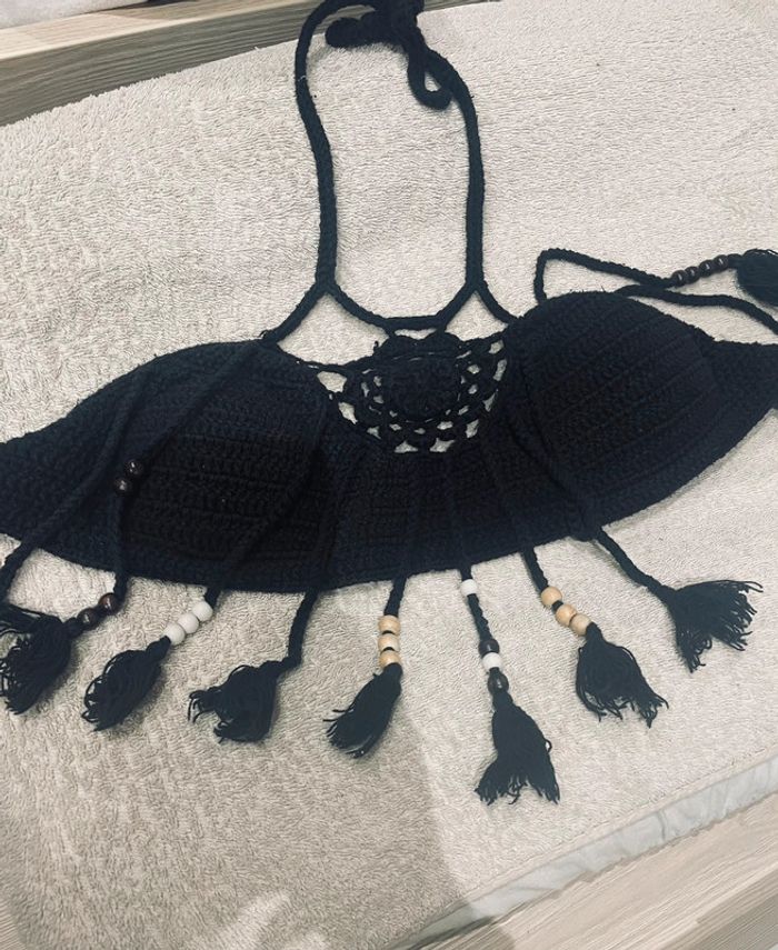 Haut de maillot de bain en tricot a franges avec perles - photo numéro 10