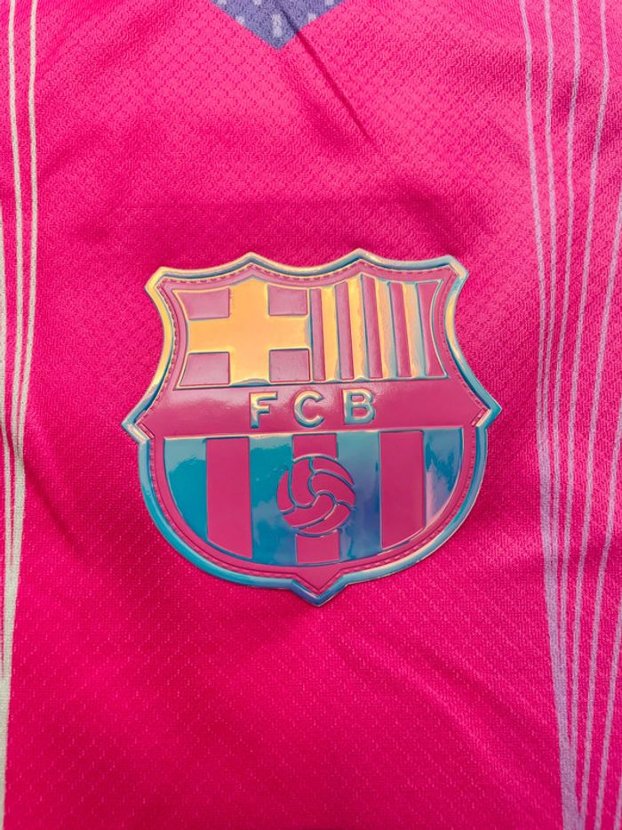 Maillot concept foot Barça rose taille S - photo numéro 6