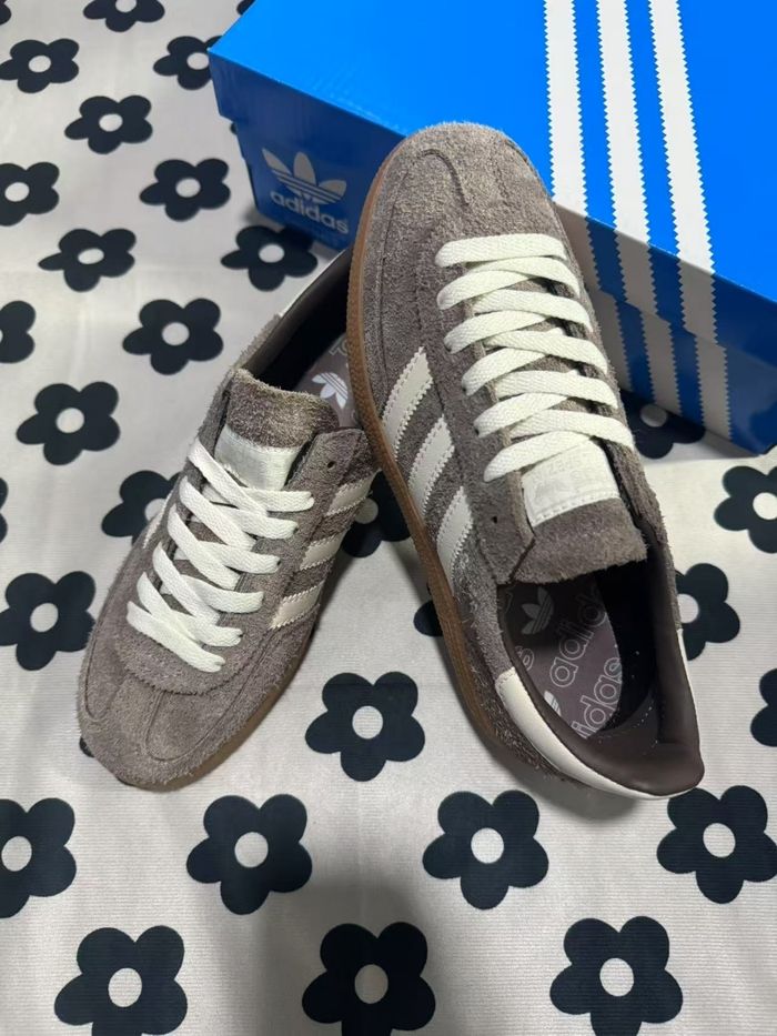 Adidas Handball Spezial – Très tendance - photo numéro 4