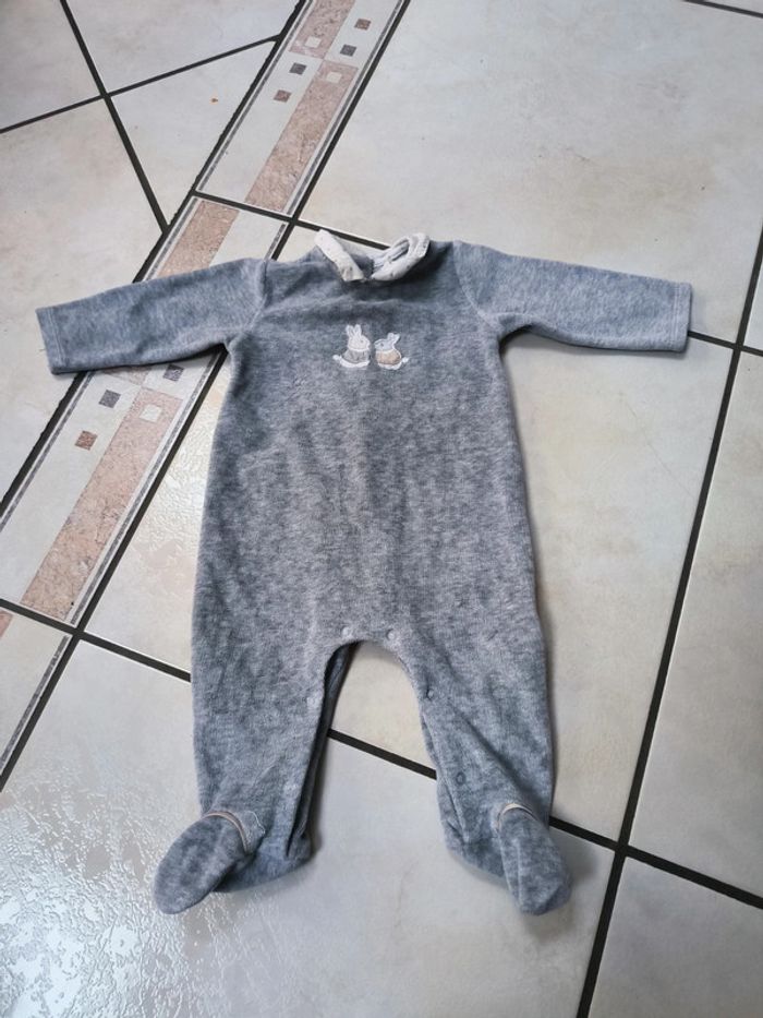 Lot de 5 pyjamas/grenouillères 3 mois - photo numéro 3