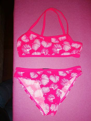 Maillot de bain 2 pièces 8 ans