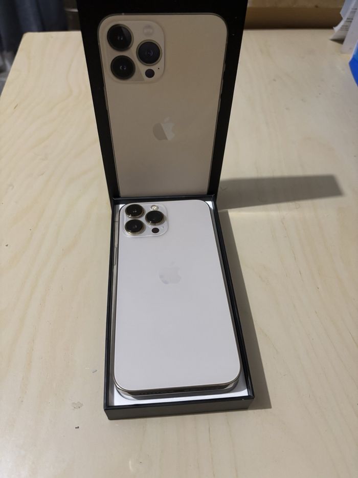 Apple iPhone 13Pro Max 256Go D'occasion comme neuve - photo numéro 4