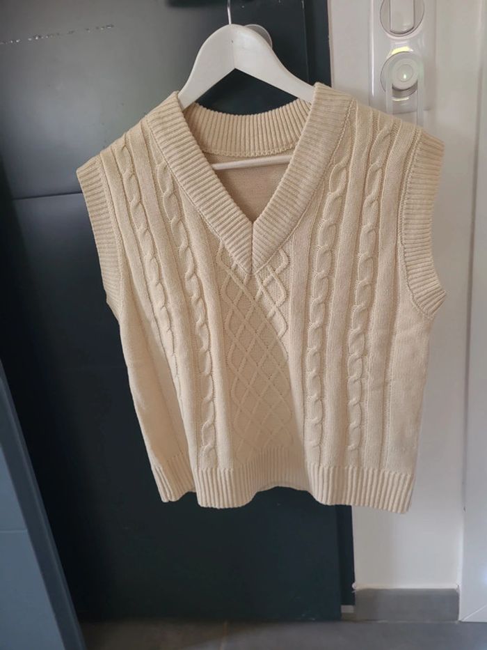 Pull sans manche