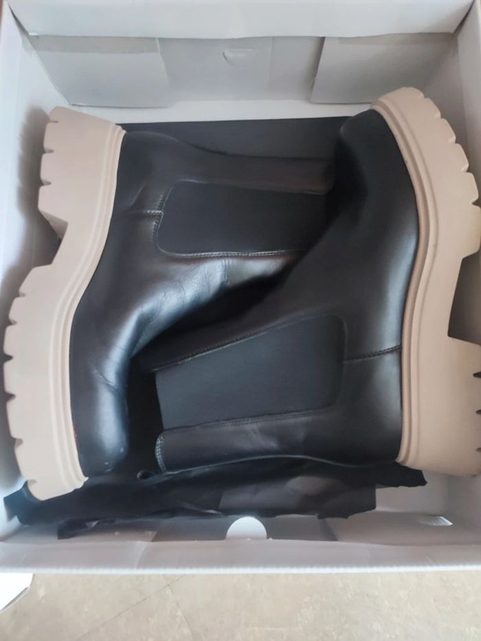 Bottes à plateforme Sinequanone - T39 - Cuir noir - photo numéro 2