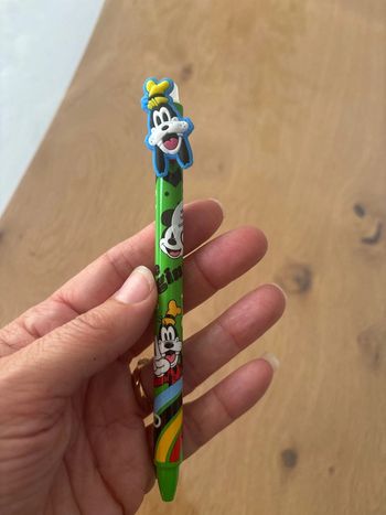 Stylo plutôt