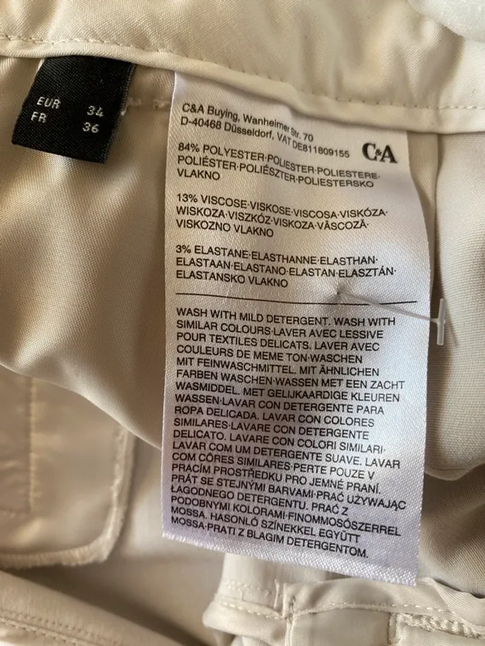Ensemble Tailleur pantalon avec veste sans manches - photo numéro 19