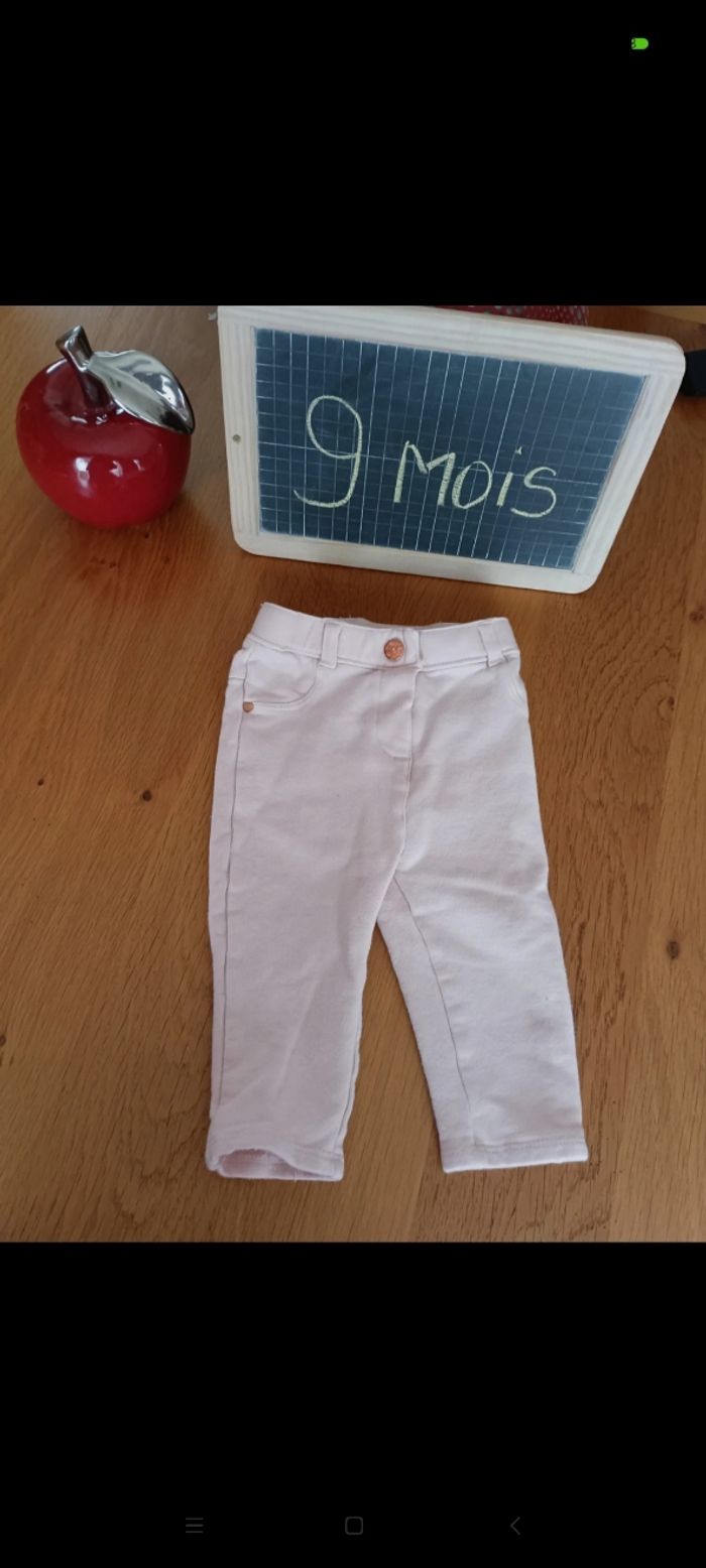 Pantalon rose Orchestra taille 9 mois en très bon état